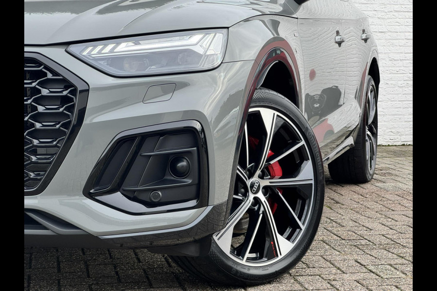 Audi Q5 Sportback 50 TFSI e S edition Competition Adaptive cruise Climate control Matrix LED Leer Panoramadak B&O Navigatie Audi Q5 Sportback 50 TFSI e S edition Competition Adaptive cruise Climate control Matrix LED Leer Panoramadak B&O Navigatie