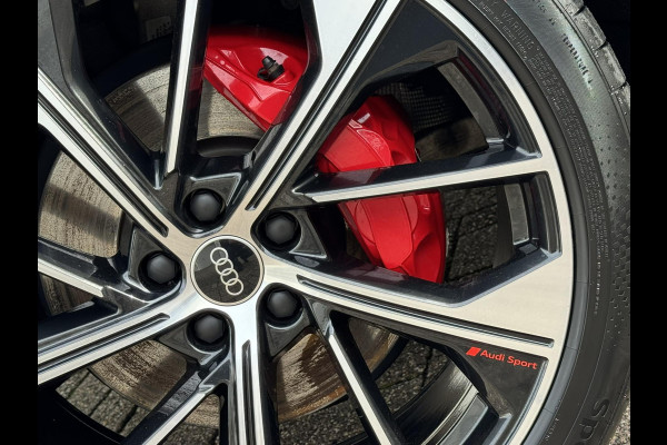 Audi Q5 Sportback 50 TFSI e S edition Competition Adaptive cruise Climate control Matrix LED Leer Panoramadak B&O Navigatie Audi Q5 Sportback 50 TFSI e S edition Competition Adaptive cruise Climate control Matrix LED Leer Panoramadak B&O Navigatie