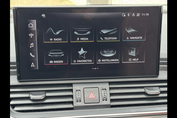 Audi Q5 Sportback 50 TFSI e S edition Competition Adaptive cruise Climate control Matrix LED Leer Panoramadak B&O Navigatie Audi Q5 Sportback 50 TFSI e S edition Competition Adaptive cruise Climate control Matrix LED Leer Panoramadak B&O Navigatie