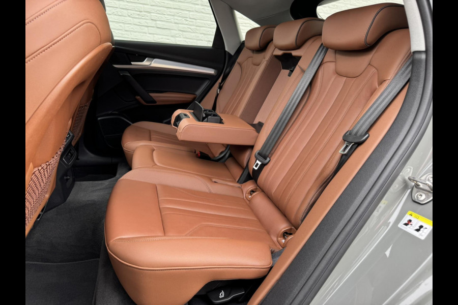 Audi Q5 Sportback 50 TFSI e S edition Competition Adaptive cruise Climate control Matrix LED Leer Panoramadak B&O Navigatie Audi Q5 Sportback 50 TFSI e S edition Competition Adaptive cruise Climate control Matrix LED Leer Panoramadak B&O Navigatie