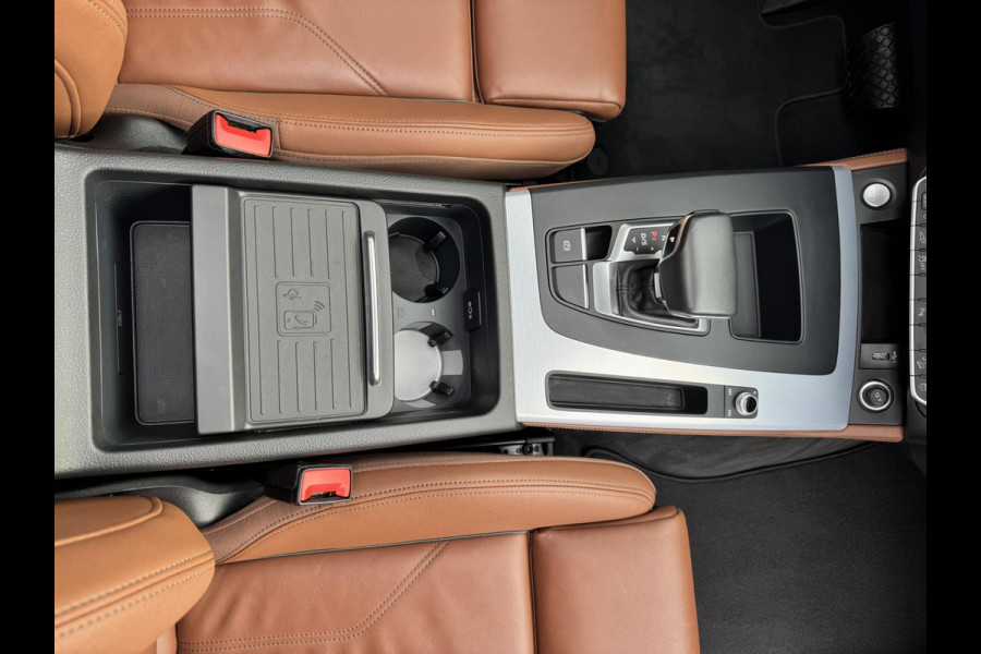 Audi Q5 Sportback 50 TFSI e S edition Competition Adaptive cruise Climate control Matrix LED Leer Panoramadak B&O Navigatie Audi Q5 Sportback 50 TFSI e S edition Competition Adaptive cruise Climate control Matrix LED Leer Panoramadak B&O Navigatie