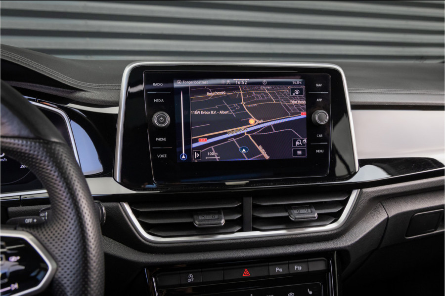 Volkswagen T-Roc 1.5 TSI R-Line -Pano-19''