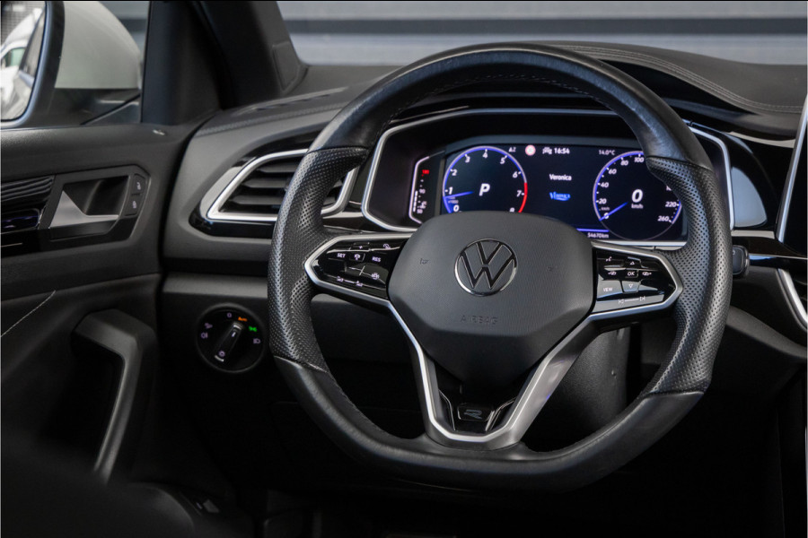 Volkswagen T-Roc 1.5 TSI R-Line -Pano-19''