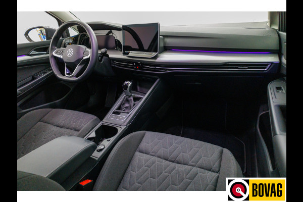 Volkswagen Golf 1.5 TSI Bus. Comf. Ed. 116 PK | Stoel & Stuurverw. | App. connect | Adap. Cruise | Extra getint glas v/a b-stijl | PDC V+ A | Draadloze tel. lader | All season banden