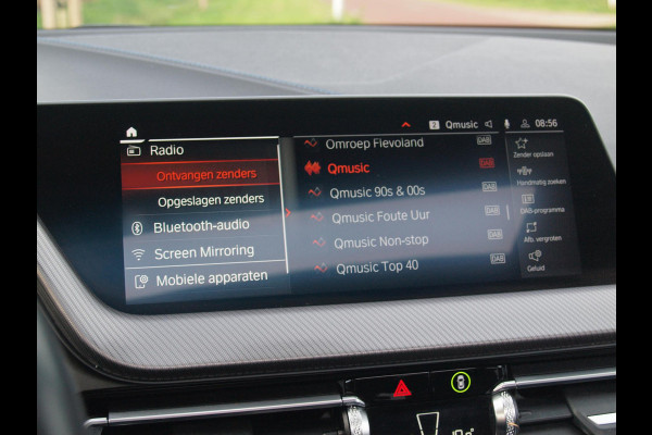 BMW 1-serie 118i Executive Edition | M Sport | Panoramadak | Camera | Schaalstoelen | Apple Carplay | Cruise Control |