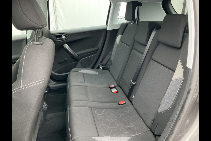 Peugeot 2008 1.2 111pk Blue Lion Clima Cruise Trekhaak Panoramadak Hoge zit Orig.NL