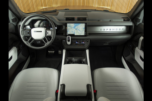 Land Rover Defender 110 4.4 P635 OCTA Edition PANO-20"-MERIDIAN