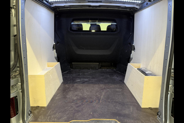 Renault Trafic 2.0 Blue dC1 150 EDC T29 L2H1 Extra Dubbele Cabine Navigatie Airco Lichtmetalen velgen Betimmering Trekhaak Camera Parkeer sensoren Dab