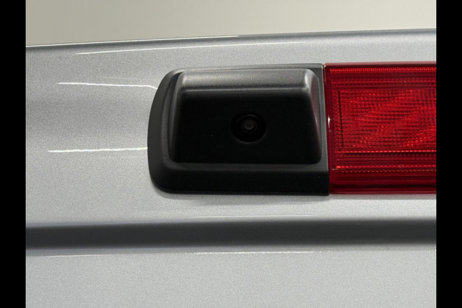 Renault Trafic 2.0 Blue dC1 150 EDC T29 L2H1 Extra Dubbele Cabine Navigatie Airco Lichtmetalen velgen Betimmering Trekhaak Camera Parkeer sensoren Dab