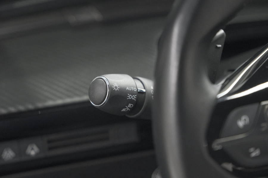 Peugeot 508 SW PureTech 130 EAT8 Allure Pack | Camera | Adaptieve Cruise Control | Dodehoekdetectie Peugeot 508 SW PureTech 130 EAT8 Allure Pack | Camera | Adaptieve Cruise Control | Dodehoekdetectie