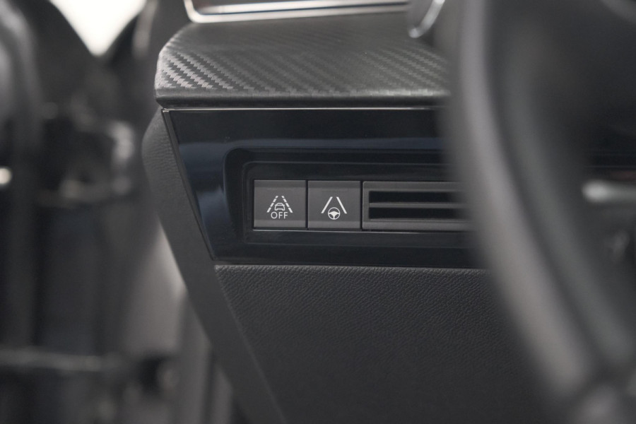 Peugeot 508 SW PureTech 130 EAT8 Allure Pack | Camera | Adaptieve Cruise Control | Dodehoekdetectie Peugeot 508 SW PureTech 130 EAT8 Allure Pack | Camera | Adaptieve Cruise Control | Dodehoekdetectie