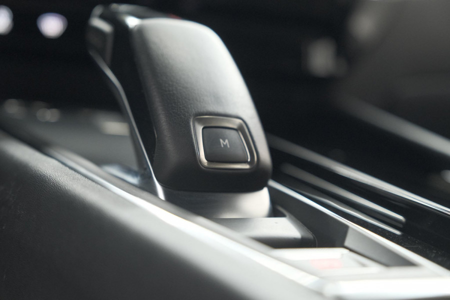 Peugeot 508 SW PureTech 130 EAT8 Allure Pack | Camera | Adaptieve Cruise Control | Dodehoekdetectie Peugeot 508 SW PureTech 130 EAT8 Allure Pack | Camera | Adaptieve Cruise Control | Dodehoekdetectie