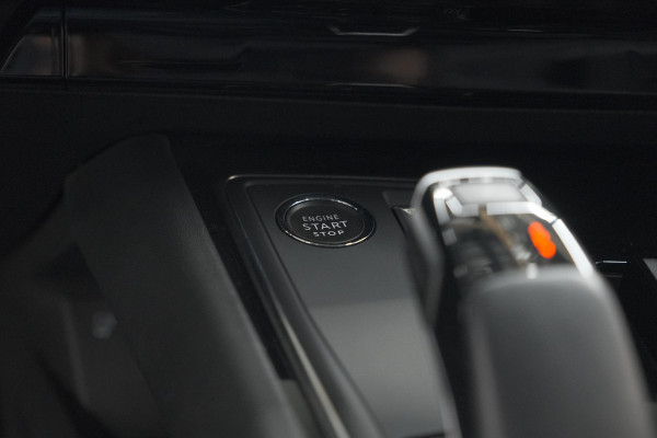 Peugeot 508 SW PureTech 130 EAT8 Allure Pack | Camera | Adaptieve Cruise Control | Dodehoekdetectie Peugeot 508 SW PureTech 130 EAT8 Allure Pack | Camera | Adaptieve Cruise Control | Dodehoekdetectie