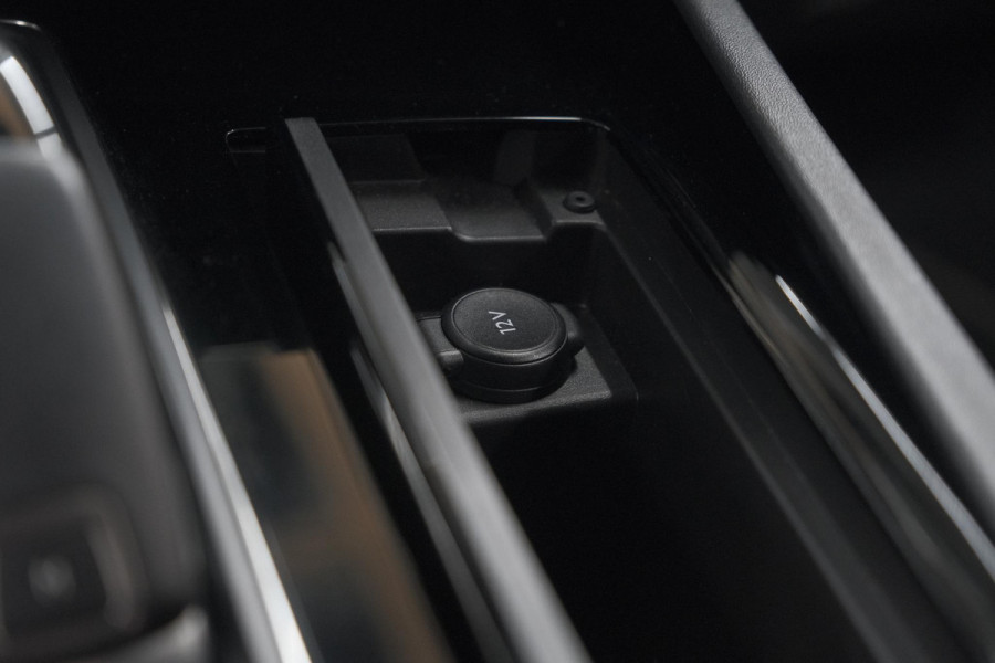 Peugeot 508 SW PureTech 130 EAT8 Allure Pack | Camera | Adaptieve Cruise Control | Dodehoekdetectie Peugeot 508 SW PureTech 130 EAT8 Allure Pack | Camera | Adaptieve Cruise Control | Dodehoekdetectie