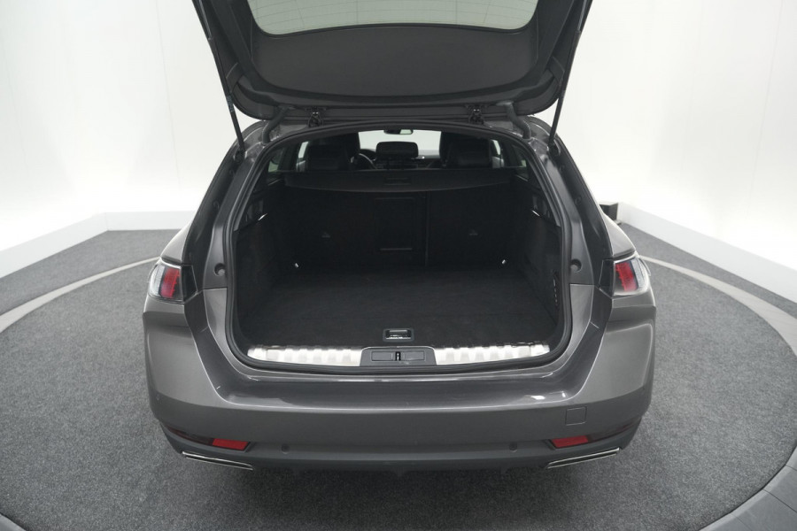 Peugeot 508 SW PureTech 130 EAT8 Allure Pack | Camera | Adaptieve Cruise Control | Dodehoekdetectie Peugeot 508 SW PureTech 130 EAT8 Allure Pack | Camera | Adaptieve Cruise Control | Dodehoekdetectie
