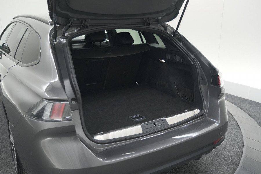 Peugeot 508 SW PureTech 130 EAT8 Allure Pack | Camera | Adaptieve Cruise Control | Dodehoekdetectie Peugeot 508 SW PureTech 130 EAT8 Allure Pack | Camera | Adaptieve Cruise Control | Dodehoekdetectie