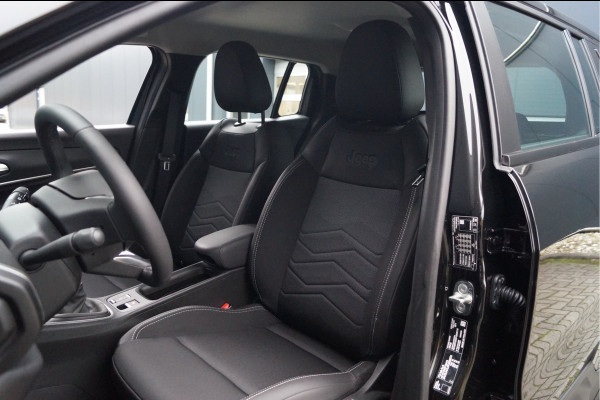 Jeep Avenger 1.2 Altitude | Stoelverwarming | Parkeersensoren voor en achter | Apple/Android CarPlay