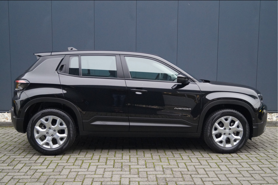 Jeep Avenger 1.2 Altitude | Stoelverwarming | Parkeersensoren voor en achter | Apple/Android CarPlay