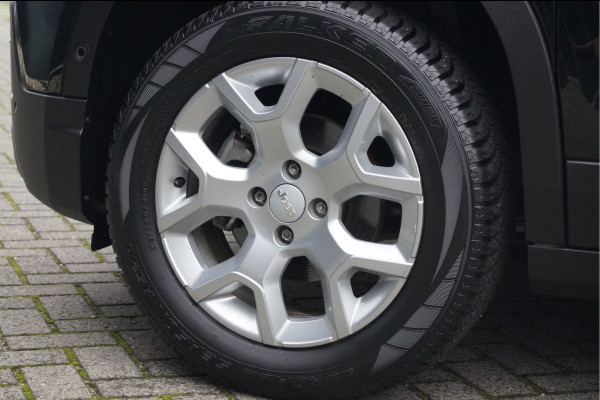 Jeep Avenger 1.2 Altitude | Stoelverwarming | Parkeersensoren voor en achter | Apple/Android CarPlay