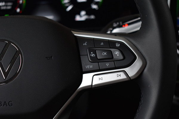 Volkswagen Tiguan 1.5 eTSI 150PK DSG ELEGANCE LEDER | 360° CAMERA | TREKHAAK