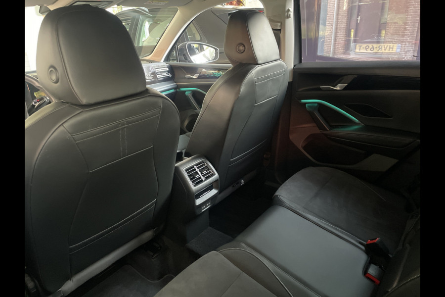 Volkswagen Tiguan 1.5 eTSI 150PK DSG ELEGANCE LEDER | 360° CAMERA | TREKHAAK