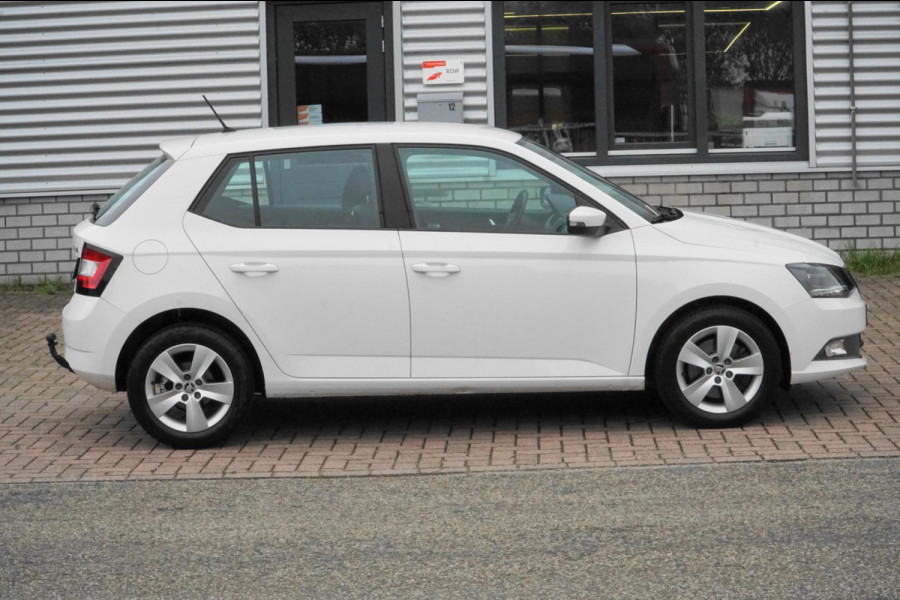 Škoda Fabia 1.2 TSI Style NAVI TREKHAAK 1EIG.