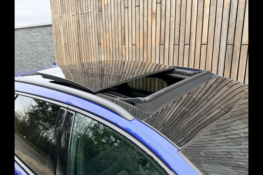 Audi A6 Avant 40 TFSI S edition Competition Automaat | Panoramadak | Trekhaak elektrisch uitklapbaar | Stoelverwarming | Afgevlakt stuur Audi A6 Avant 40 TFSI S edition Competition Automaat | Panoramadak | Trekhaak elektrisch uitklapbaar | Stoelverwarming | Afgevlakt stuur