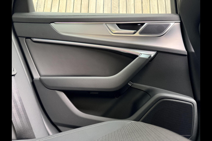 Audi A6 Avant 40 TFSI S edition Competition Automaat | Panoramadak | Trekhaak elektrisch uitklapbaar | Stoelverwarming | Afgevlakt stuur Audi A6 Avant 40 TFSI S edition Competition Automaat | Panoramadak | Trekhaak elektrisch uitklapbaar | Stoelverwarming | Afgevlakt stuur