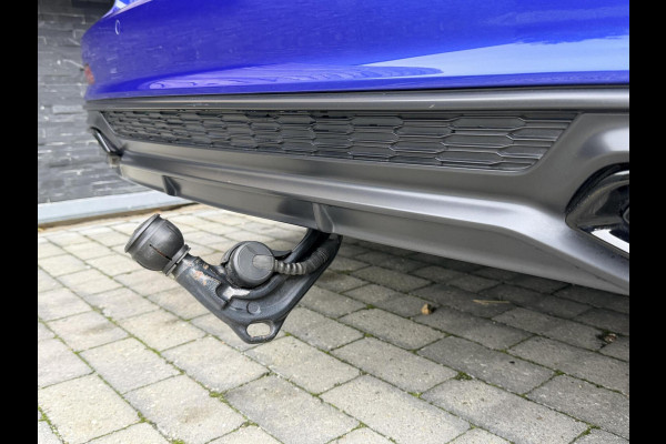 Audi A6 Avant 40 TFSI S edition Competition Automaat | Panoramadak | Trekhaak elektrisch uitklapbaar | Stoelverwarming | Afgevlakt stuur Audi A6 Avant 40 TFSI S edition Competition Automaat | Panoramadak | Trekhaak elektrisch uitklapbaar | Stoelverwarming | Afgevlakt stuur