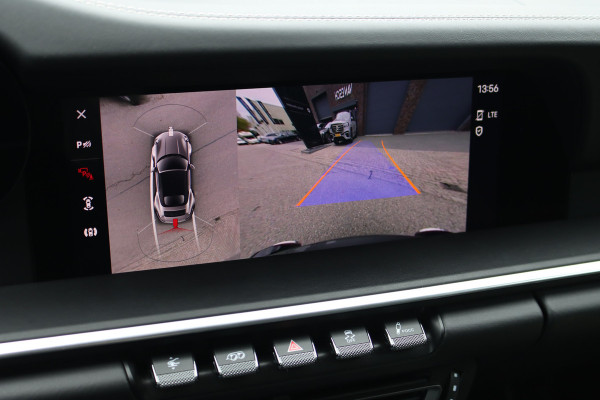 Porsche 911 992 Cabrio 3.8 Turbo S | Keramisch | Vierwielbesturing | Burmester High End | Adaptive Cruise Control | Liftsysteem | Sport Chrono | 18-wegs Memory | PASM | Sportuitlaat |