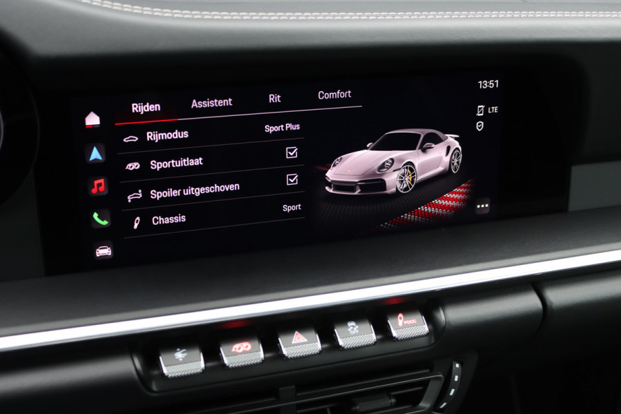 Porsche 911 992 Cabrio 3.8 Turbo S | Keramisch | Vierwielbesturing | Burmester High End | Adaptive Cruise Control | Liftsysteem | Sport Chrono | 18-wegs Memory | PASM | Sportuitlaat |