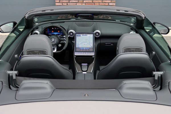 Mercedes-Benz SL-Klasse Roadster AMG 63 S E Performance | 816 pk | Keramisch | Carbon | AMG Dynamic Plus-Pakket | Distronic+ | Achterasbesturing | Multicontourstoelen | HUD | Burmester | Airscarf | Mercedes-Benz SL-Klasse Roadster AMG 63 S E Performance | 816 pk | Keramisch | Carbon | AMG Dynamic Plus-Pakket | Distronic+ | Achterasbesturing | Multicontourstoelen | HUD | Burmester | Airscarf |