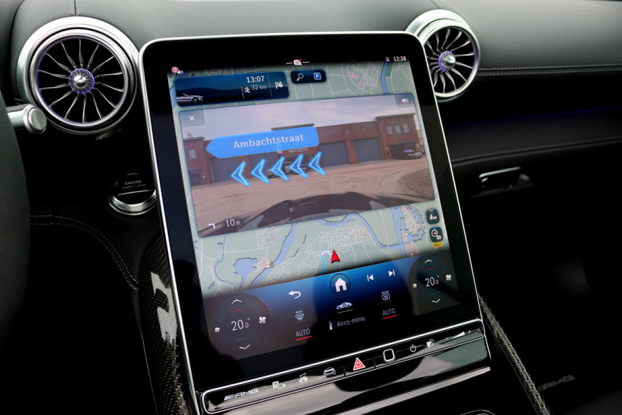 Mercedes-Benz SL-Klasse Roadster AMG 63 S E Performance | 816 pk | Keramisch | Carbon | AMG Dynamic Plus-Pakket | Distronic+ | Achterasbesturing | Multicontourstoelen | HUD | Burmester | Airscarf | Mercedes-Benz SL-Klasse Roadster AMG 63 S E Performance | 816 pk | Keramisch | Carbon | AMG Dynamic Plus-Pakket | Distronic+ | Achterasbesturing | Multicontourstoelen | HUD | Burmester | Airscarf |