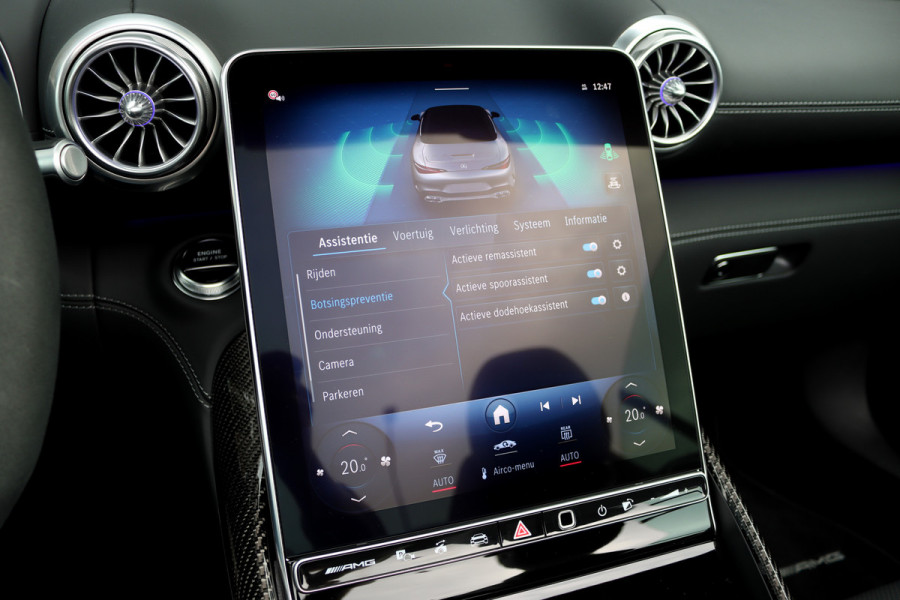 Mercedes-Benz SL-Klasse Roadster AMG 63 S E Performance | 816 pk | Keramisch | Carbon | AMG Dynamic Plus-Pakket | Distronic+ | Achterasbesturing | Multicontourstoelen | HUD | Burmester | Airscarf | Mercedes-Benz SL-Klasse Roadster AMG 63 S E Performance | 816 pk | Keramisch | Carbon | AMG Dynamic Plus-Pakket | Distronic+ | Achterasbesturing | Multicontourstoelen | HUD | Burmester | Airscarf |