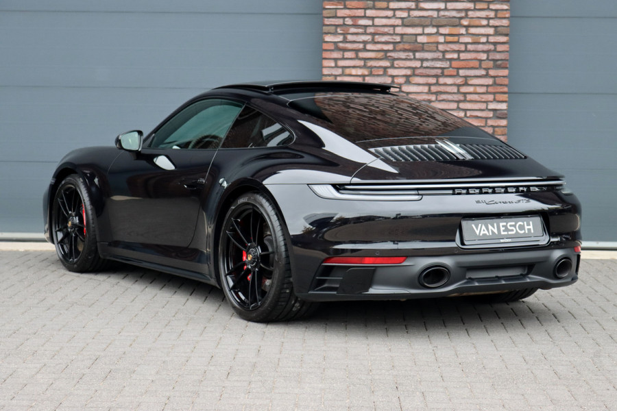Porsche 911 3.0 Carrera GTS | Vierwielbesturing | Liftsysteem | PASM | Schuifdak | Carbon | Verwarmd GT-stuur | PDLS+ | Exclusive Design | Memory |