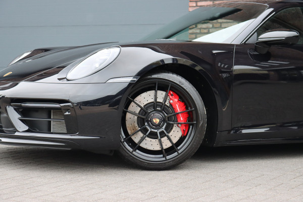 Porsche 911 3.0 Carrera GTS | Vierwielbesturing | Liftsysteem | PASM | Schuifdak | Carbon | Verwarmd GT-stuur | PDLS+ | Exclusive Design | Memory |