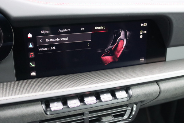 Porsche 911 3.0 Carrera GTS | Vierwielbesturing | Liftsysteem | PASM | Schuifdak | Carbon | Verwarmd GT-stuur | PDLS+ | Exclusive Design | Memory |