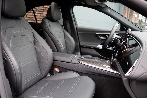 Mercedes-Benz E-Klasse AMG 53 4MATIC+ Premium+ | Hyperscreen | Airmatic | Achterasbesturing | Distronic | Carbon | Stoelventilatie | Burmester | Digital Light | Verwarmd Stuurwiel |