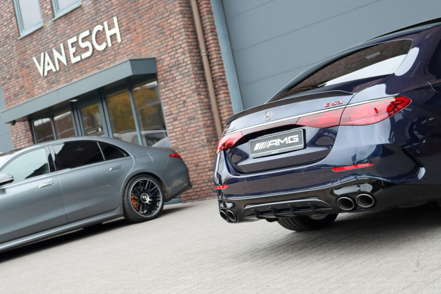 Mercedes-Benz E-Klasse AMG 53 4MATIC+ Premium+ | Hyperscreen | Airmatic | Achterasbesturing | Distronic | Carbon | Stoelventilatie | Burmester | Digital Light | Verwarmd Stuurwiel |