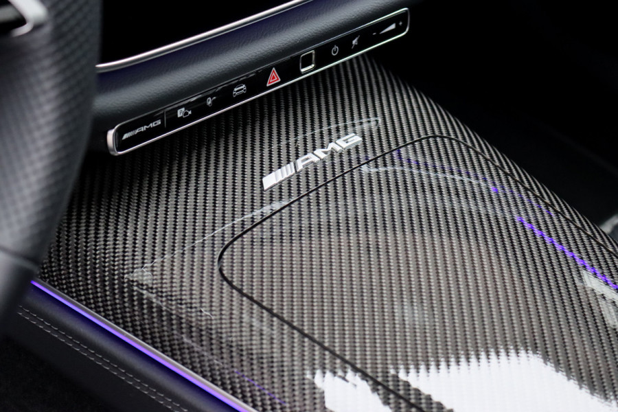 Mercedes-Benz E-Klasse AMG 53 4MATIC+ Premium+ | Hyperscreen | Airmatic | Achterasbesturing | Distronic | Carbon | Stoelventilatie | Burmester | Digital Light | Verwarmd Stuurwiel |