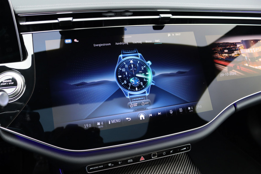 Mercedes-Benz E-Klasse AMG 53 4MATIC+ Premium+ | Hyperscreen | Airmatic | Achterasbesturing | Distronic | Carbon | Stoelventilatie | Burmester | Digital Light | Verwarmd Stuurwiel |