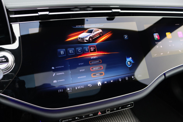 Mercedes-Benz E-Klasse AMG 53 4MATIC+ Premium+ | Hyperscreen | Airmatic | Achterasbesturing | Distronic | Carbon | Stoelventilatie | Burmester | Digital Light | Verwarmd Stuurwiel |