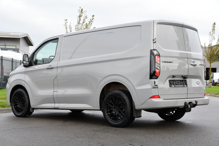 Ford Transit Custom 300 2.0 TDCI L1H1 Limited PB Edition Virtual, Adaptieve Cruise, Carplay, LED, Stoelverwarming, 136pk, Automaat, Trekhaak, Multimedia, Uniek!