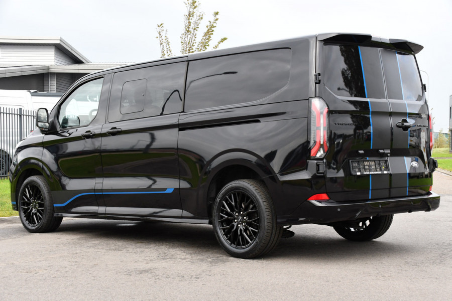 Ford Transit Custom 320 2.0 TDCI L2H1 Sport DC Black Edition Virtual, Adaptieve Cruise, Carplay, LED, 2 x Schuifdeur, 170pk, Stoelverwarming, Sensoren, BOM VOL!