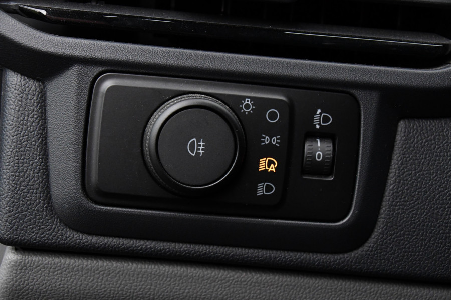 Ford Transit Custom 320 2.0 TDCI L2H1 Sport DC Black Edition Virtual, Adaptieve Cruise, Carplay, LED, 2 x Schuifdeur, 170pk, Stoelverwarming, Sensoren, BOM VOL!