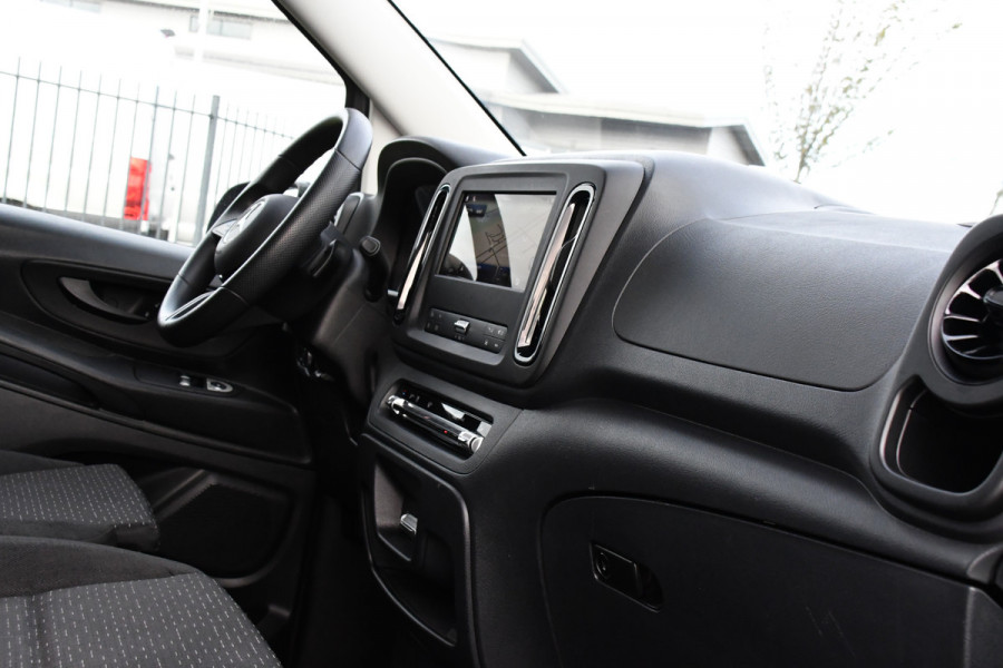 Mercedes-Benz Vito 116 CDI L2 Pro PB Edition Facelift! Camera, Cruise, Carplay, Keyless, 164pk, automaat, NAVI, MBUX, Uniek! Mercedes-Benz Vito 116 CDI L2 Pro PB Edition Facelift! Camera, Cruise, Carplay, Keyless, 164pk, automaat, NAVI, MBUX, Uniek!