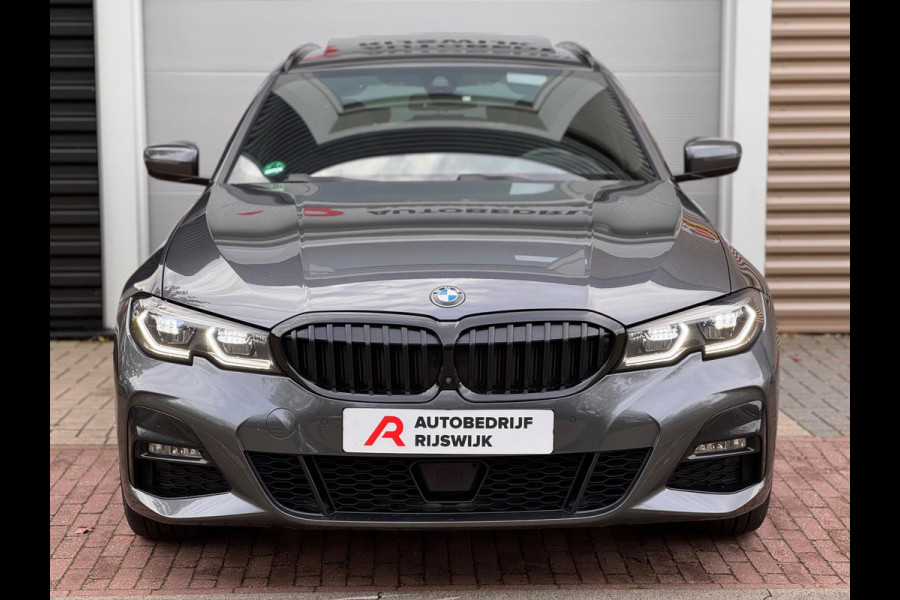 BMW 3 Serie Touring 330e High Executive M seats/Pano/Memory/H&K/360