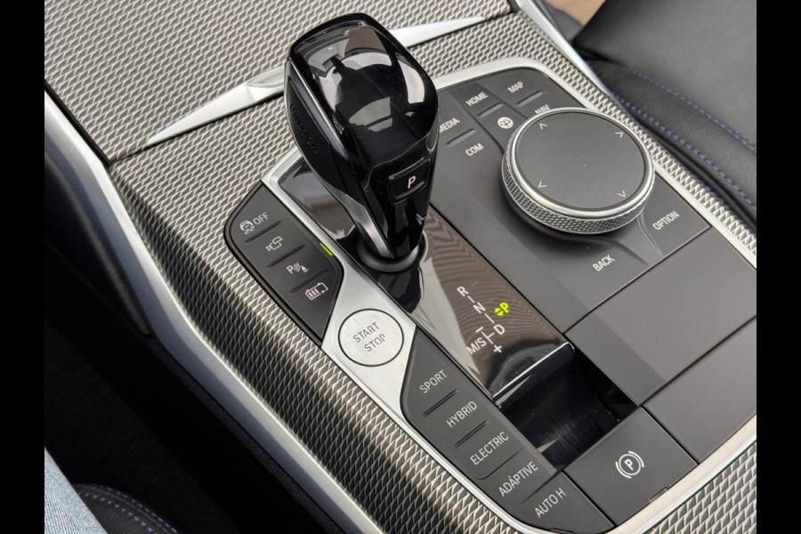 BMW 3 Serie Touring 330e High Executive M seats/Pano/Memory/H&K/360