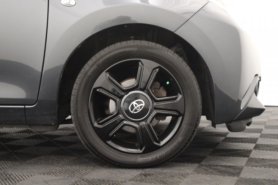 Toyota Aygo 1.0 VVT-i x-fun