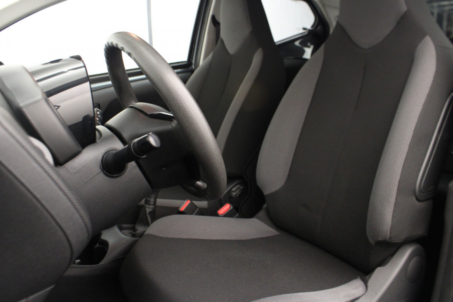 Toyota Aygo 1.0 VVT-i x-fun